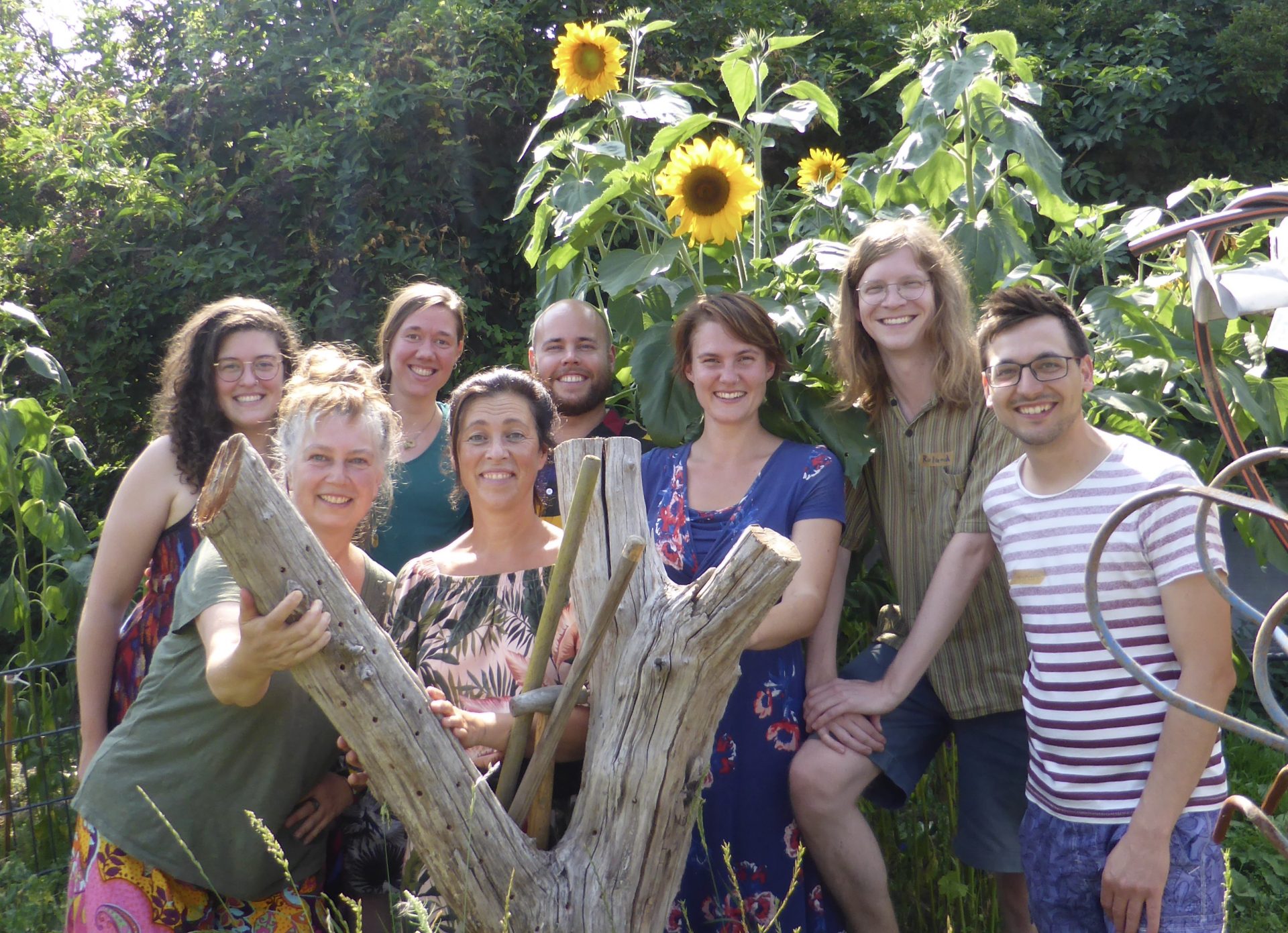 Gruppenfoto der Chorleiter*innen des NVN Nebenan